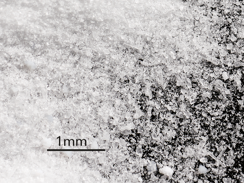particules de bicarbonate de sodium agrandies à 1 mm